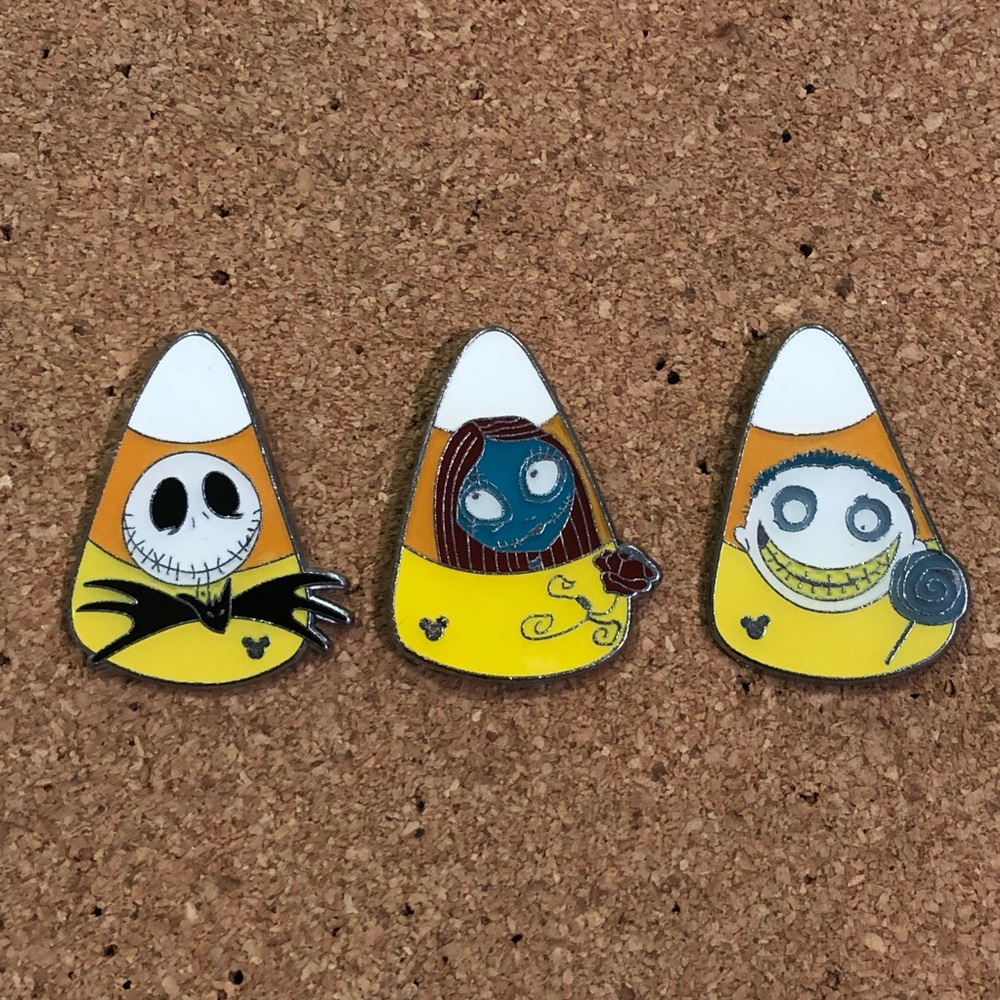 Official Disney Hidden Mickey Trading Pin- Nightmare Before Christmas